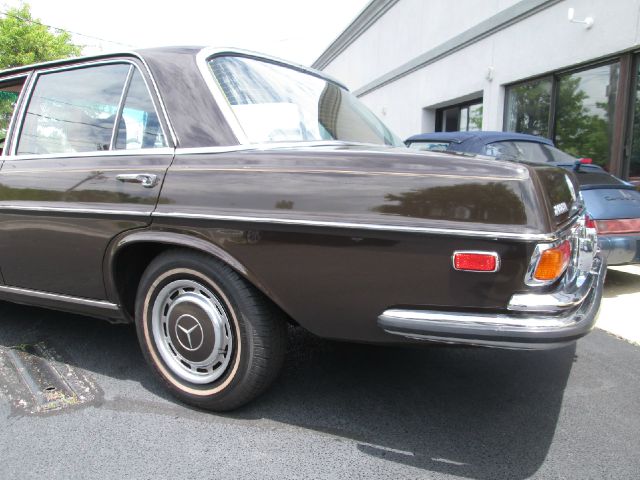 1973 Mercedes-Benz 280 5XT