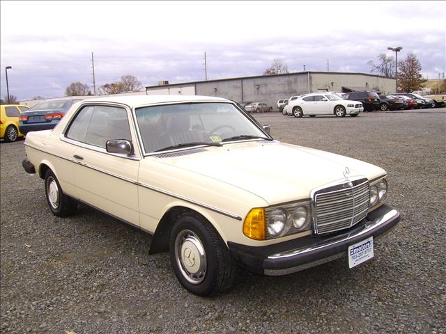 1978 Mercedes-Benz 280 SEL Sport Utility 4D