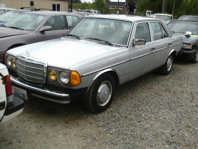 1981 Mercedes-Benz 280 3.2 Quattro S-line AWD Sedan