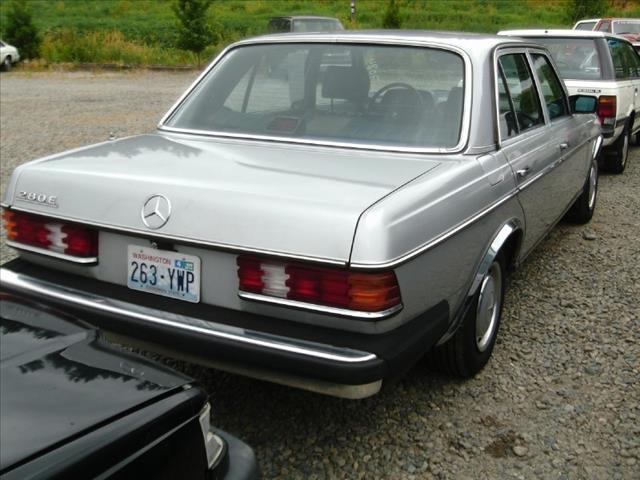 1981 Mercedes-Benz 280 3.2 Quattro S-line AWD Sedan