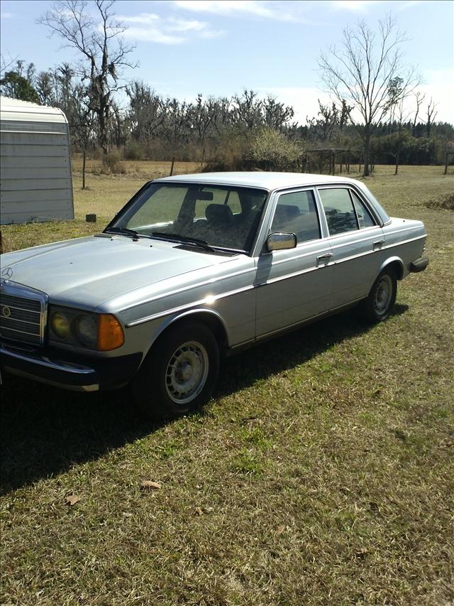 1983 Mercedes-Benz 300 Unknown