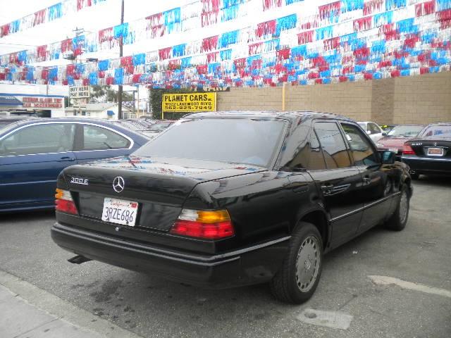 1986 Mercedes-Benz 300 XLS