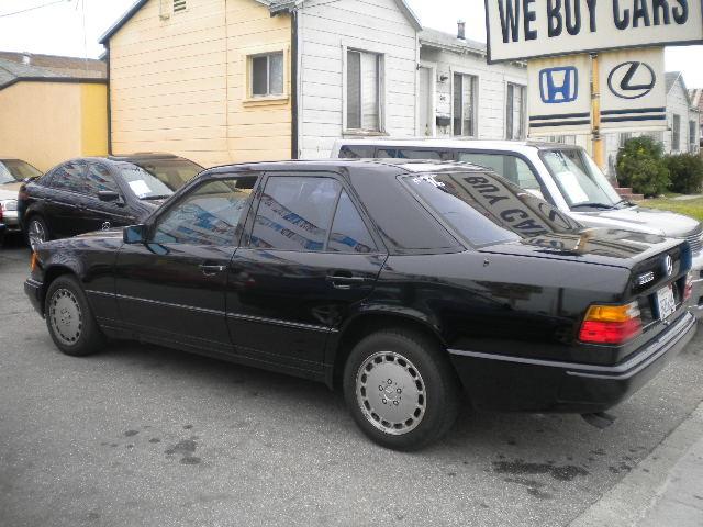 1986 Mercedes-Benz 300 XLS