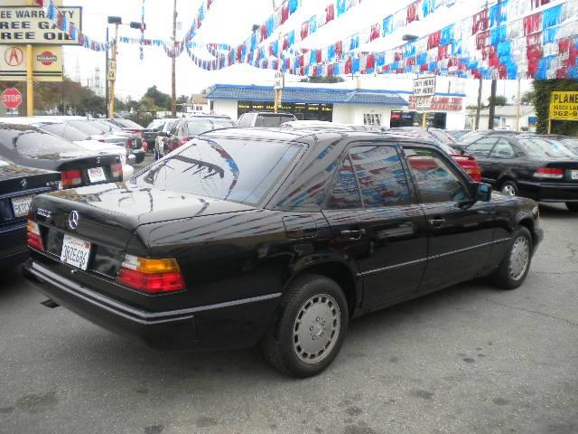 1986 Mercedes-Benz 300 XLS