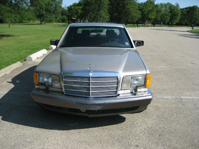 1987 Mercedes-Benz 300 E350 AMG Sport PKG NAV