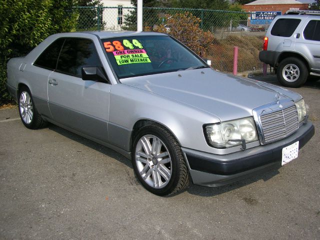 1988 Mercedes-Benz 300 SEL Sport Utility 4D