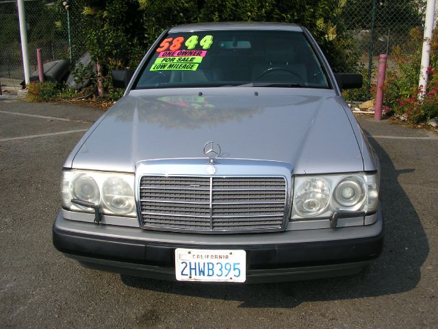 1988 Mercedes-Benz 300 SEL Sport Utility 4D