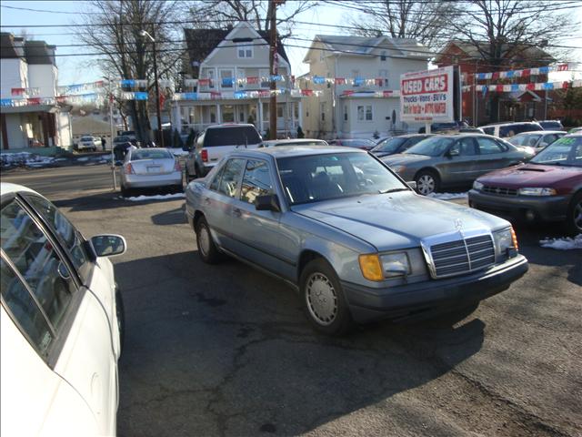 1989 Mercedes-Benz 300 XLS