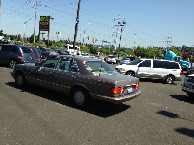 1990 Mercedes-Benz 300 Unknown