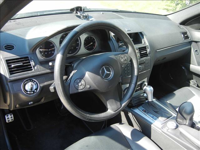 2008 Mercedes-Benz 300 Lariat-4x4 Off Road