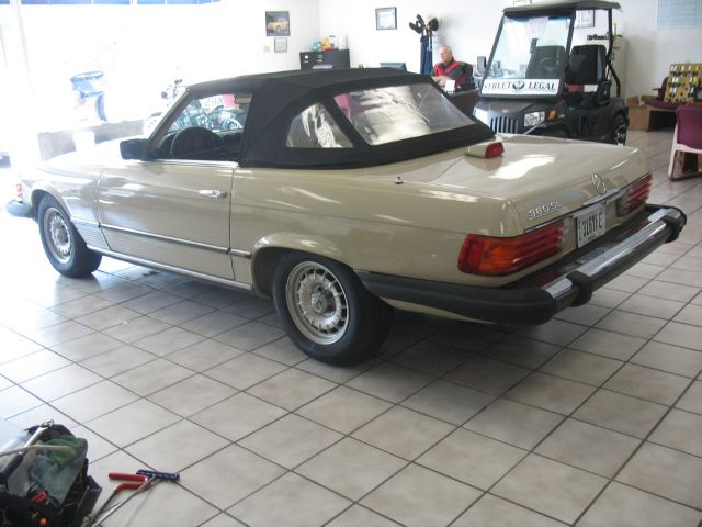 1981 Mercedes-Benz 380 Regular Cab 4-wheel Drive Work Truck