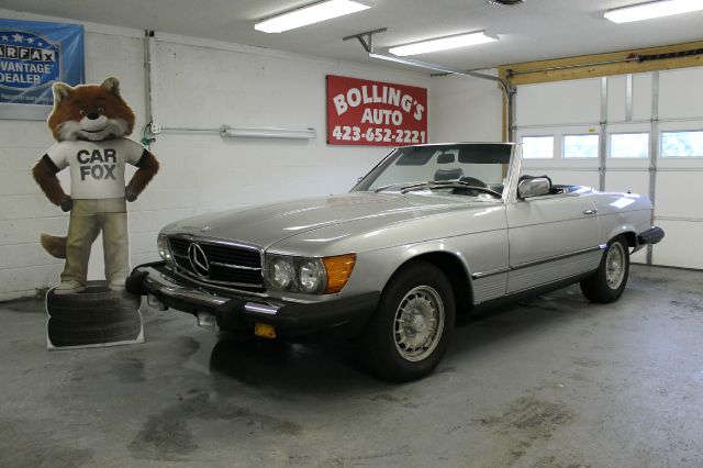 1983 Mercedes-Benz 380 Regular Cab 4-wheel Drive Work Truck