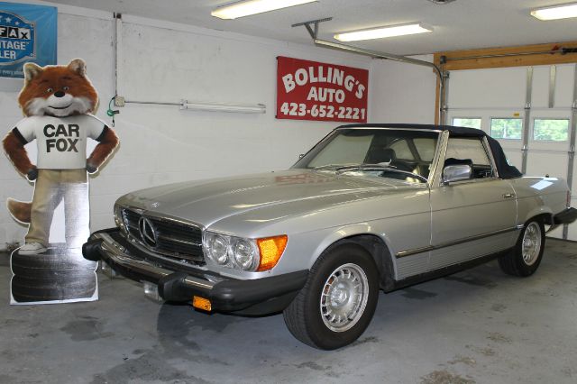 1983 Mercedes-Benz 380 Regular Cab 4-wheel Drive Work Truck