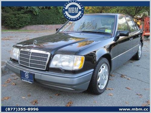 1995 Mercedes-Benz 400 4dr Cpe Auto