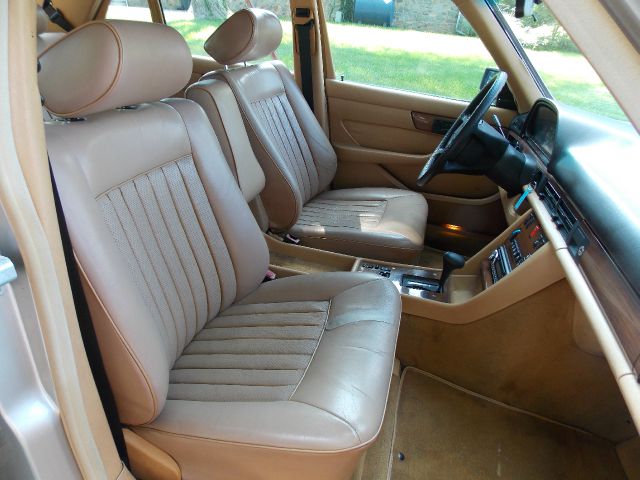 1987 Mercedes-Benz 420 5XT