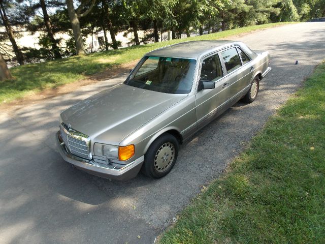 1987 Mercedes-Benz 420 5XT