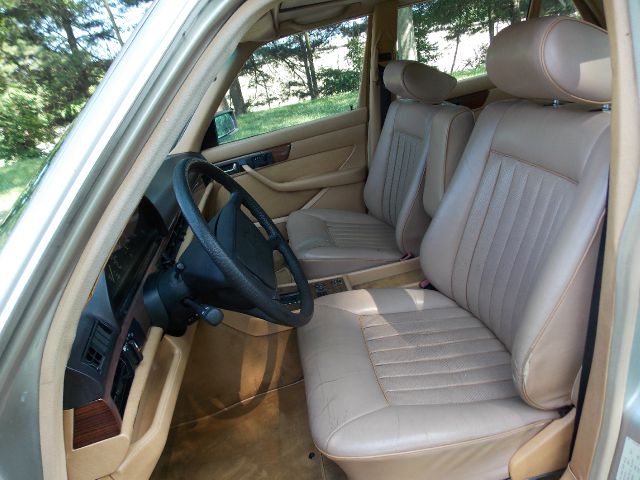 1987 Mercedes-Benz 420 5XT