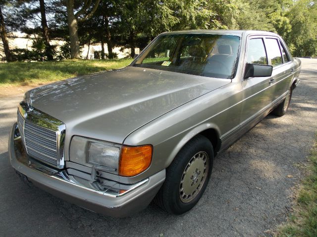 1987 Mercedes-Benz 420 5XT