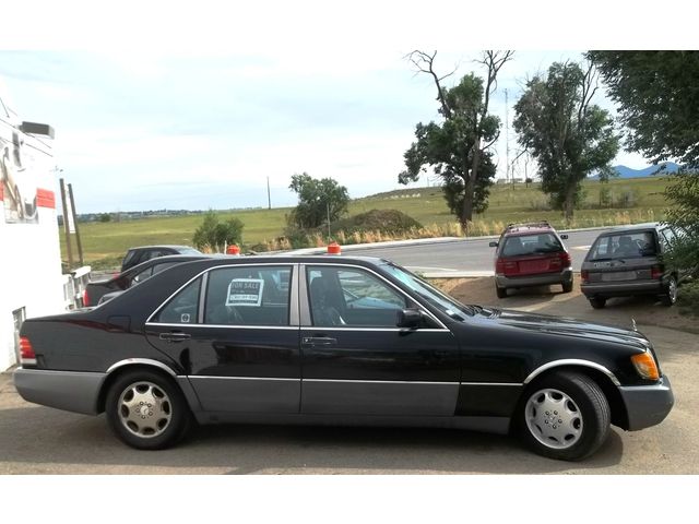 1992 Mercedes-Benz 500 Cabriolet 6-spd Manual