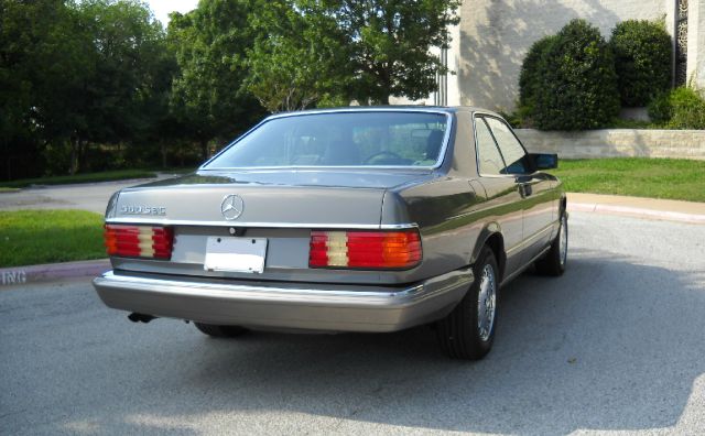 1986 Mercedes-Benz 560 Hemi-c