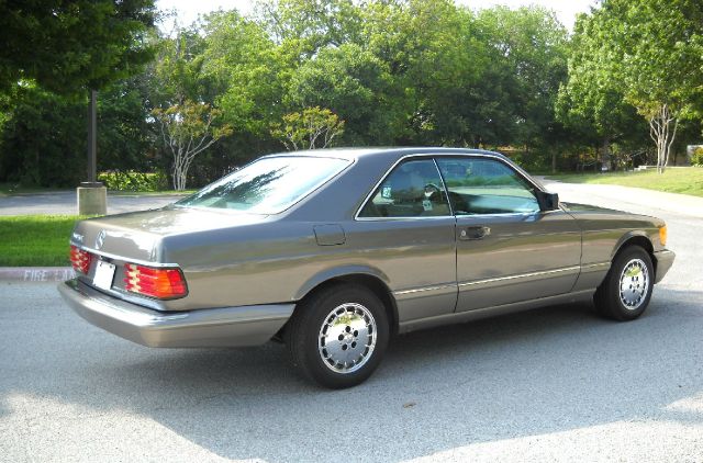 1986 Mercedes-Benz 560 Hemi-c