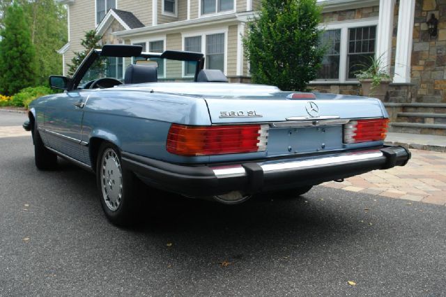 1988 Mercedes-Benz 560 Sport 2D Utility