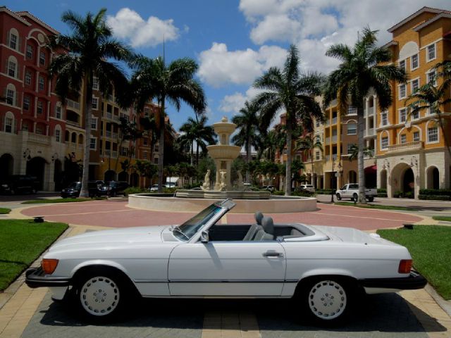 1989 Mercedes-Benz 560 SE Power Everything