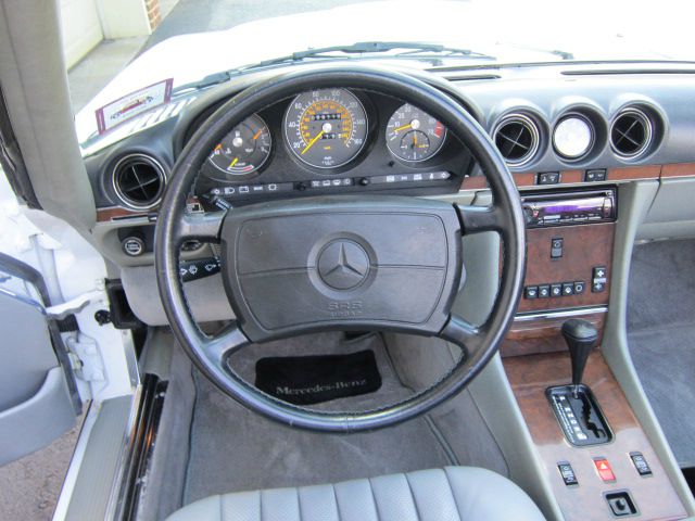 1989 Mercedes-Benz 560 SE Power Everything