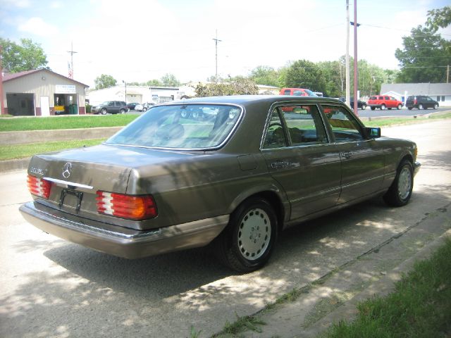 1989 Mercedes-Benz 560 SLE Hybrid Pickup 4D 6 1/2 Ft