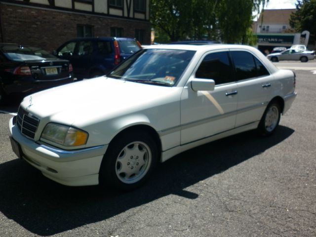 1999 Mercedes-Benz C-Class 3.5rl Nav.+premium Pkg