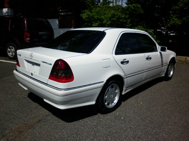 1999 Mercedes-Benz C-Class 3.5rl Nav.+premium Pkg