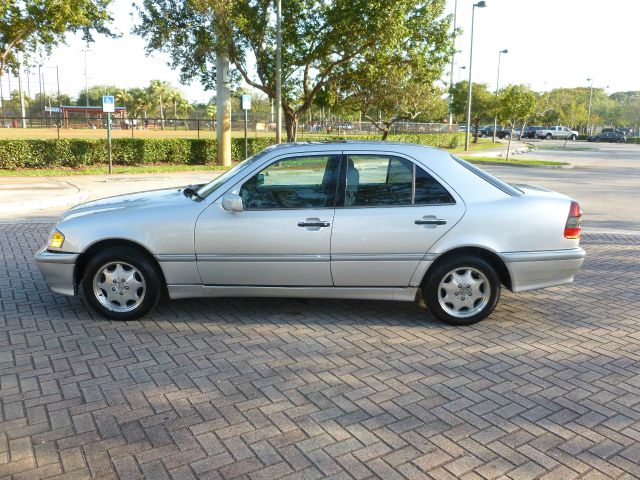 1999 Mercedes-Benz C-Class 3.5rl Nav.+premium Pkg