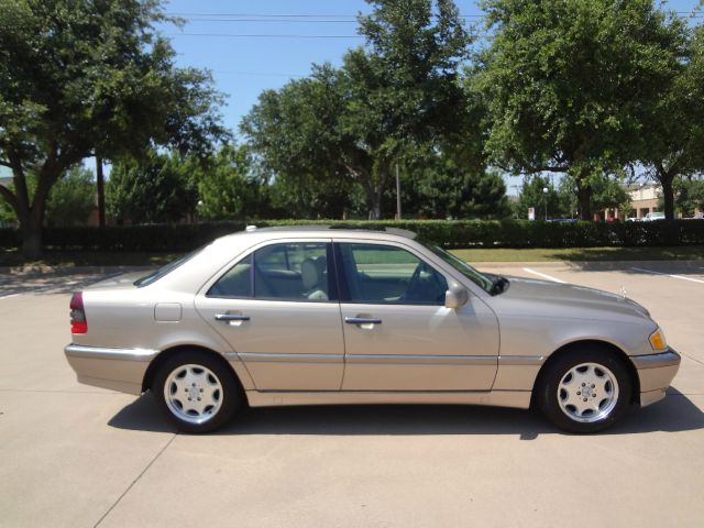 2000 Mercedes-Benz C-Class 3.5rl Nav.+premium Pkg