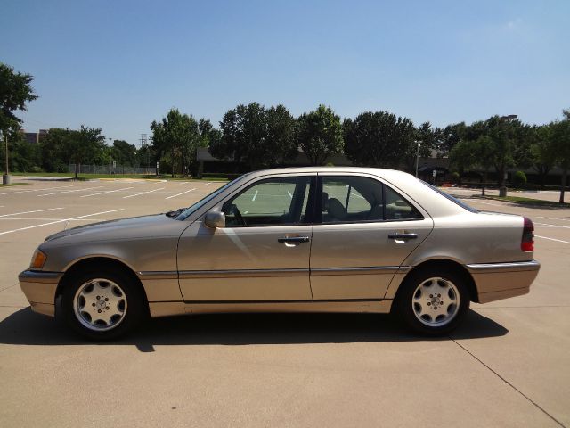 2000 Mercedes-Benz C-Class 3.5rl Nav.+premium Pkg