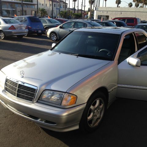 2000 Mercedes-Benz C-Class 3.5rl Nav.+premium Pkg