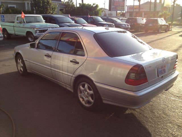 2000 Mercedes-Benz C-Class 3.5rl Nav.+premium Pkg