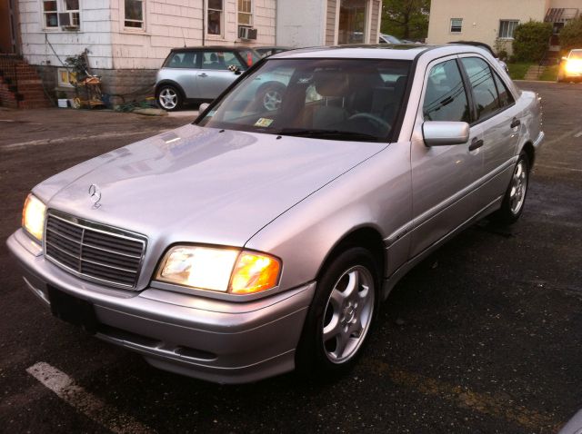 2000 Mercedes-Benz C-Class 3.5rl Nav.+premium Pkg