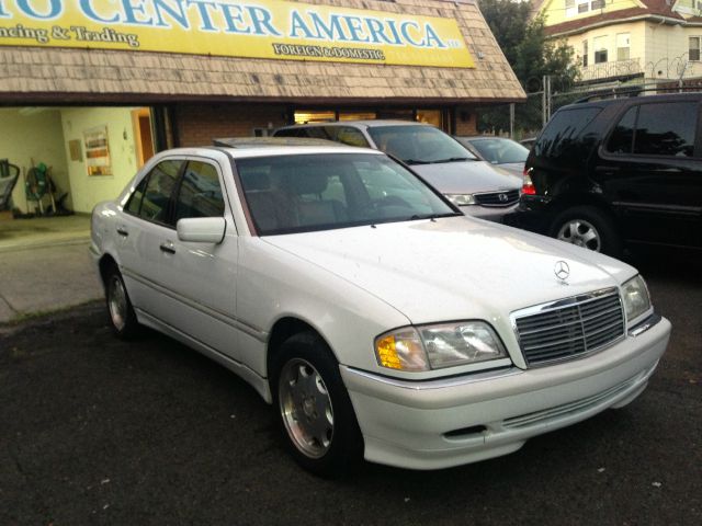 2000 Mercedes-Benz C-Class 3.5rl Nav.+premium Pkg