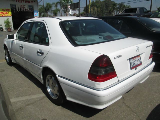 2000 Mercedes-Benz C-Class 3.5rl Nav.+premium Pkg