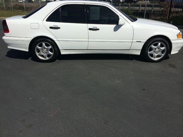 2000 Mercedes-Benz C-Class 3.5rl Nav.+premium Pkg