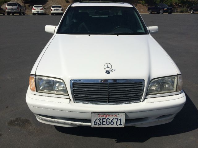 2000 Mercedes-Benz C-Class 3.5rl Nav.+premium Pkg