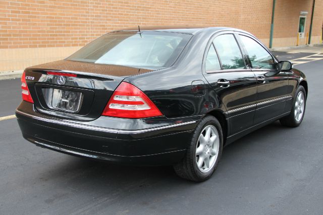 2001 Mercedes-Benz C-Class Series 4