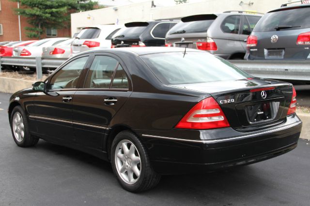 2001 Mercedes-Benz C-Class Series 4