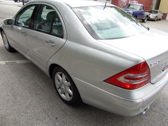 2001 Mercedes-Benz C-Class Series 4