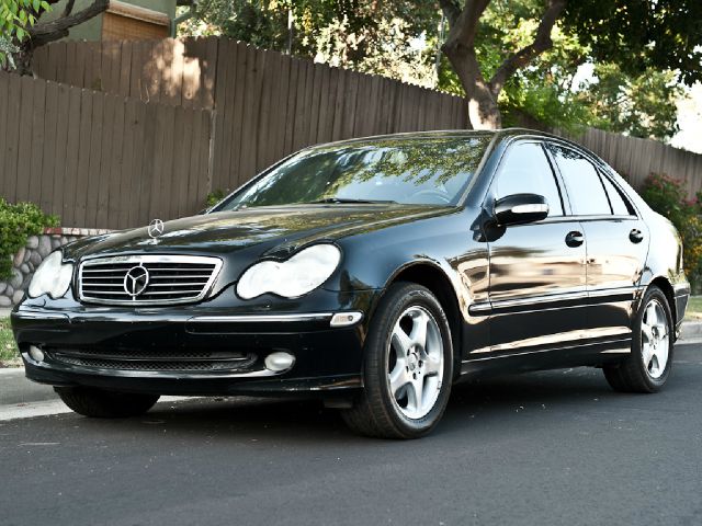 2001 Mercedes-Benz C-Class Series 4