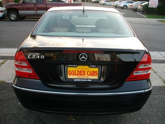 2001 Mercedes-Benz C-Class 3.2 TL - Extra Sharp