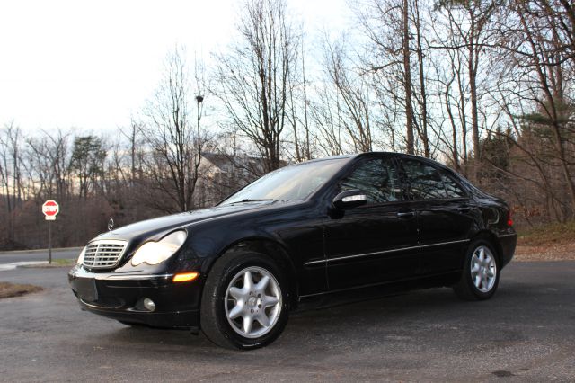 2001 Mercedes-Benz C-Class Series 4