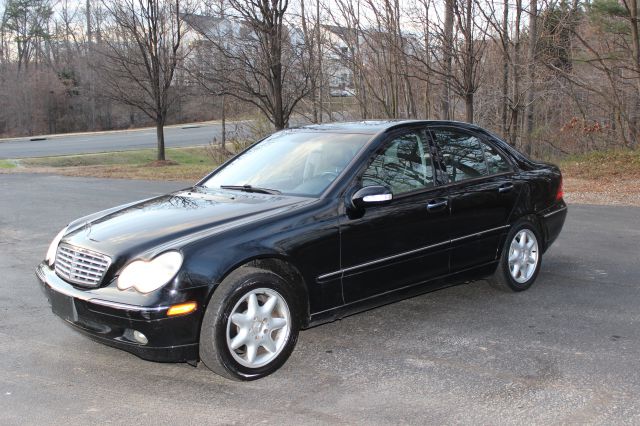 2001 Mercedes-Benz C-Class Series 4