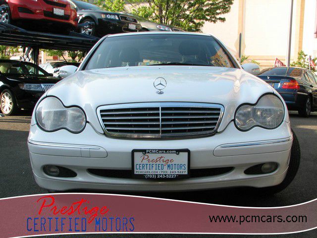 2001 Mercedes-Benz C-Class 3.2 TL - Extra Sharp