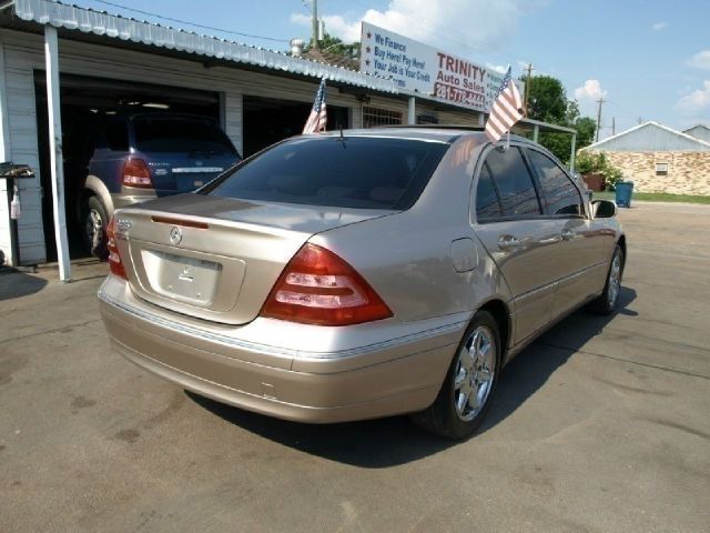 2002 Mercedes-Benz C-Class Unknown